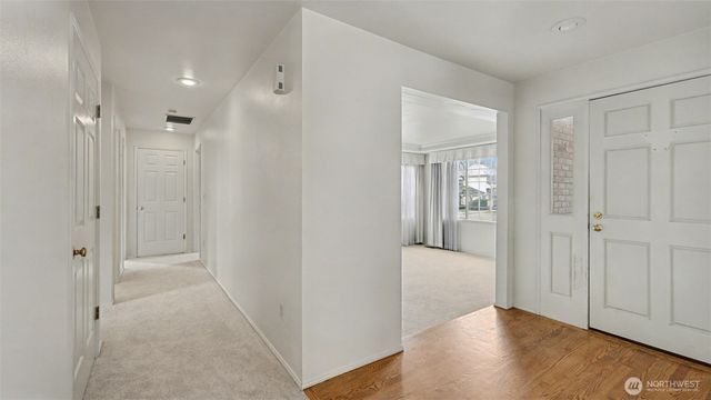 10303 SE 210th Place, Kent, WA 98031