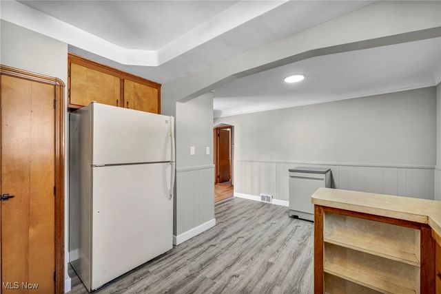 6704 Charles Avenue, Parma, OH 44129