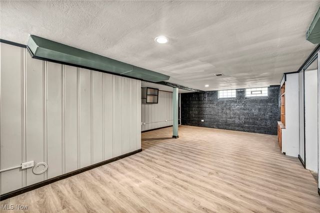 6704 Charles Avenue, Parma, OH 44129