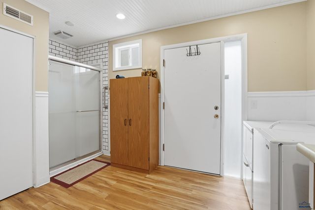 407 E COLLEGE AVE, Rapid City, SD 57701