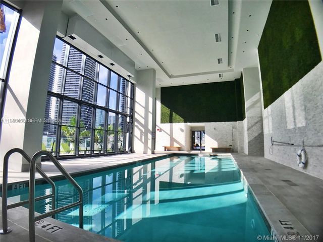 1010 Brickell Ave 2810, Miami, FL 33131