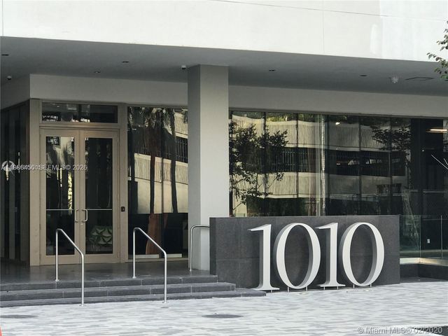 1010 Brickell Ave 2810, Miami, FL 33131