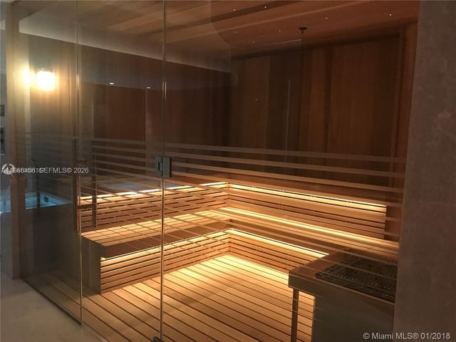 1010 Brickell Ave 2810, Miami, FL 33131