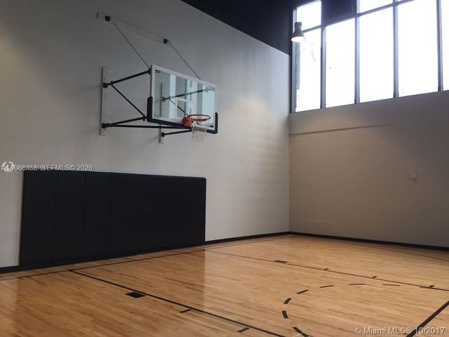 1010 Brickell Ave 2810, Miami, FL 33131