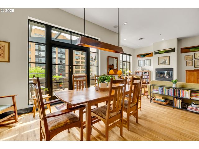 408 Nw 12TH Ave 604, Portland, OR 97209
