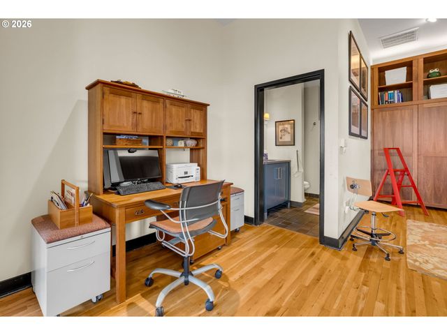 408 Nw 12TH Ave 604, Portland, OR 97209