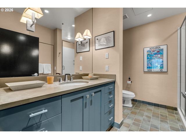 408 Nw 12TH Ave 604, Portland, OR 97209