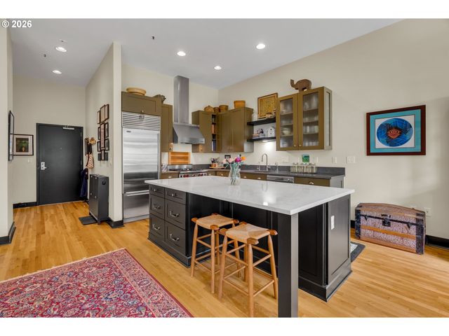 408 Nw 12TH Ave 604, Portland, OR 97209