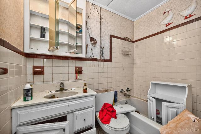 1193 Twelve Mile Road, Ohio Twp, OH 45157