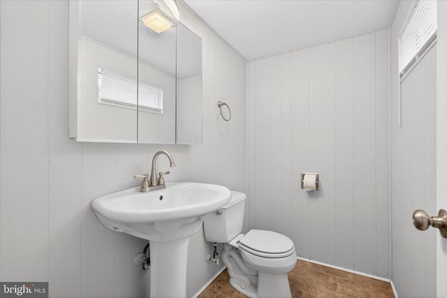 11 BERKLEY DR, Middletown, PA 17057