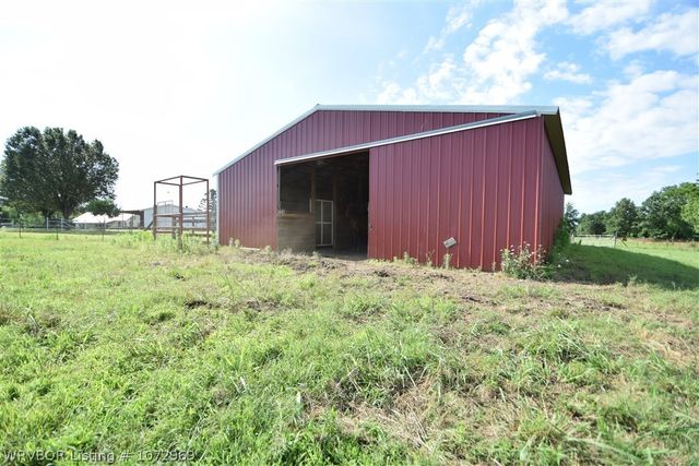 467646 E 1030 Road, Sallisaw, OK 74955