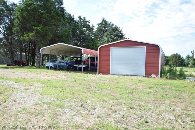 467646 E 1030 Road, Sallisaw, OK 74955