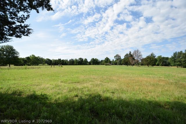 467646 E 1030 Road, Sallisaw, OK 74955