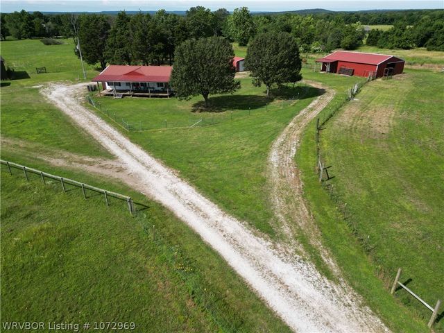 467646 E 1030 Road, Sallisaw, OK 74955