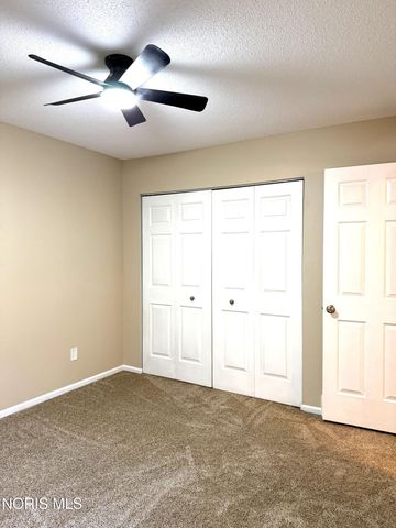 813 Roche De Bouef Court, Waterville, OH 43566