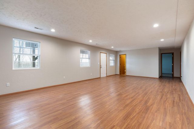 292 Canopy Drive, Spokane, MO 65754