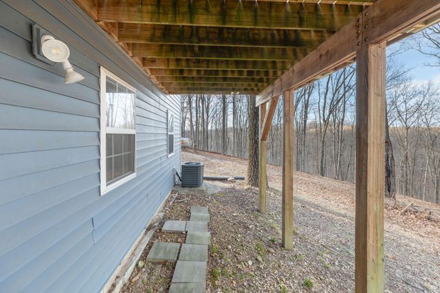 292 Canopy Drive, Spokane, MO 65754