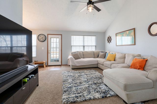 292 Canopy Drive, Spokane, MO 65754