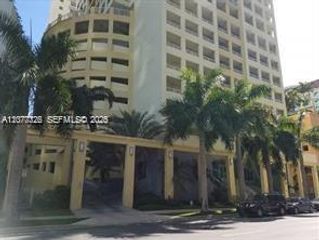 170 SE 14th Street 2207, Miami, FL 33131