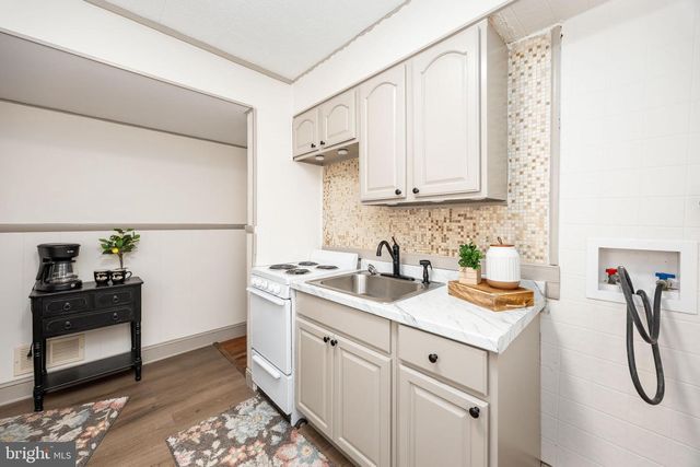 110 CARROLLTON AVE, Salisbury, MD 21804