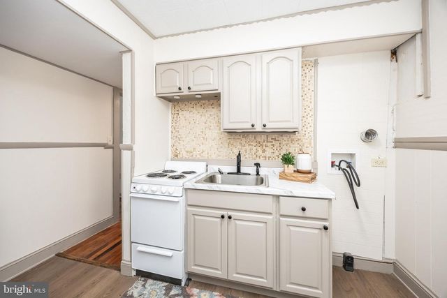 110 CARROLLTON AVE, Salisbury, MD 21804