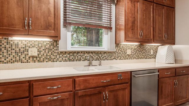 644 Fairmont Avenue, Zanesville, OH 43701