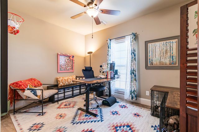 1851 Lochlann Dr, Culleoka, TN 38451
