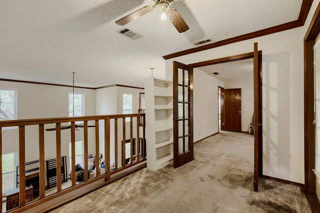 215 Dewberry CV, Buda, TX 78610