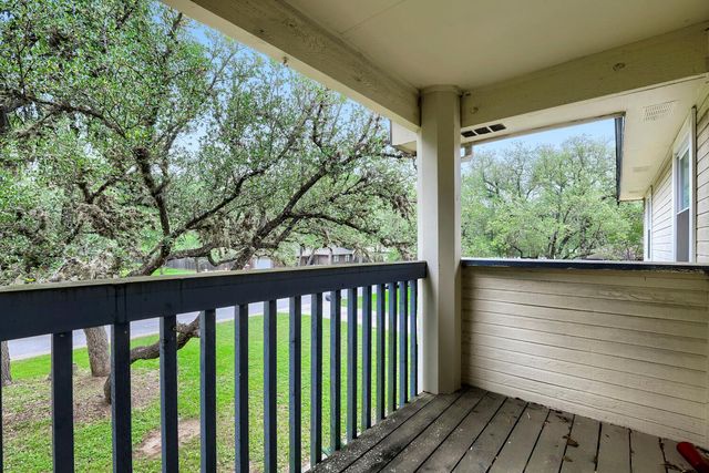 215 Dewberry CV, Buda, TX 78610