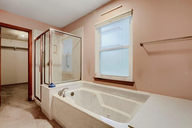 215 Dewberry CV, Buda, TX 78610
