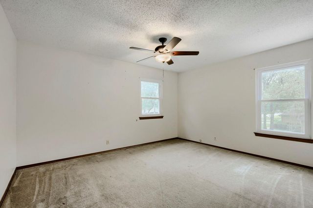 215 Dewberry CV, Buda, TX 78610