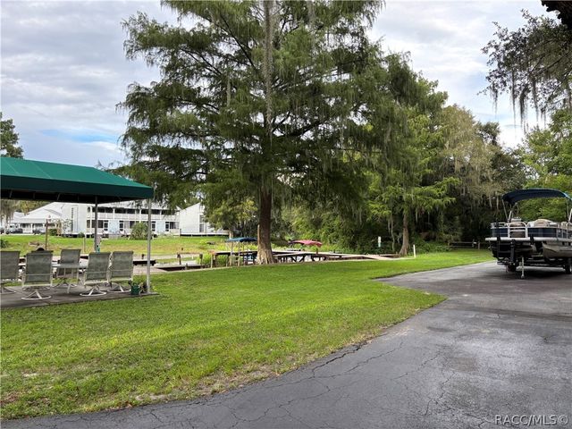431 Landing Boulevard, Inverness, FL 34450