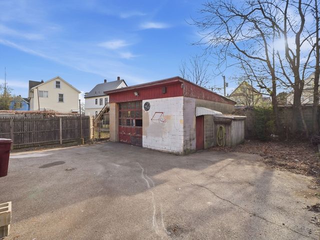 77 Lewis St, Everett, MA 02149