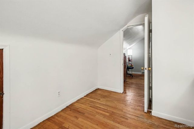 3145 S Liddesdale Street, Detroit, MI 48217