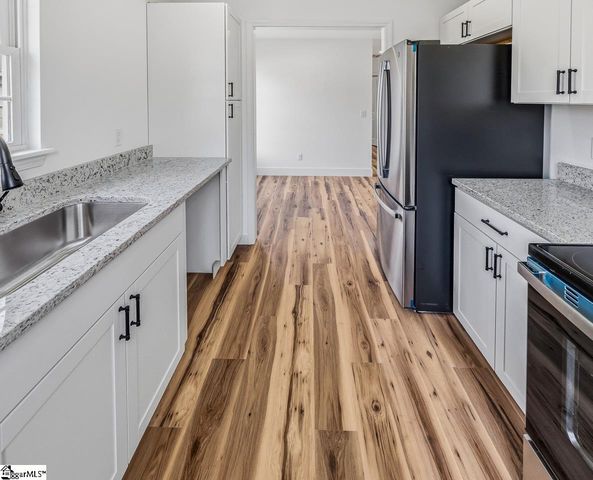 409 Gower Street, Greenville, SC 29611