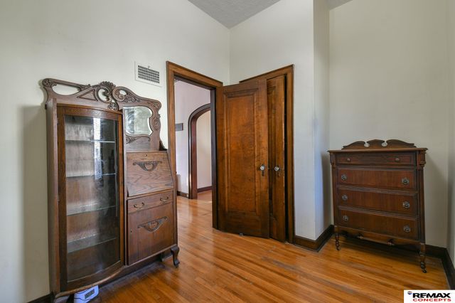 1524 S 7 th Street, Lincoln, NE 68502