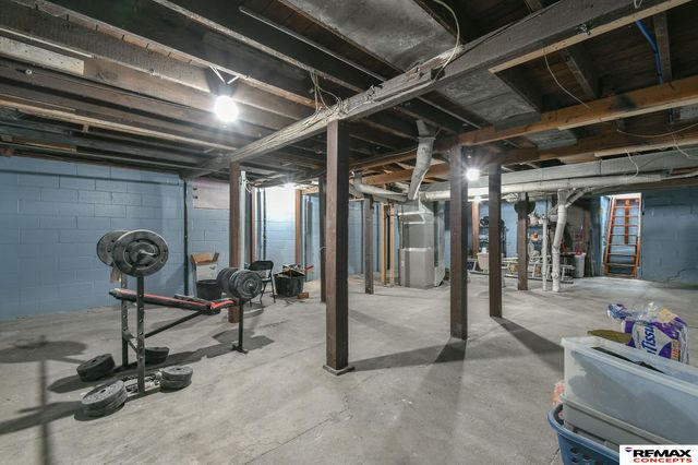 1524 S 7 th Street, Lincoln, NE 68502