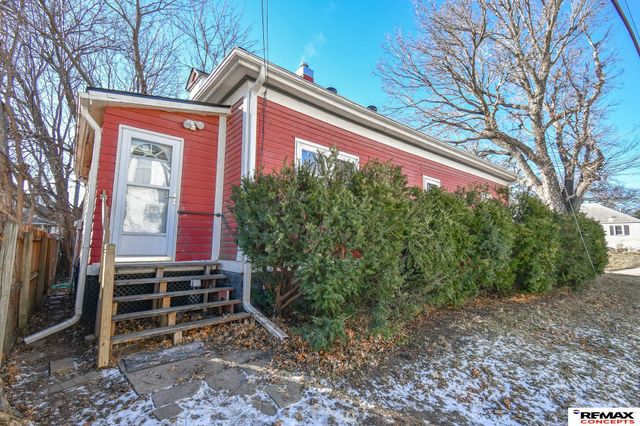 1524 S 7 th Street, Lincoln, NE 68502