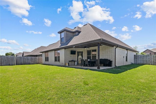 801 Bellmara Circle, Cave Springs, AR 72718