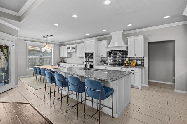 801 Bellmara Circle, Cave Springs, AR 72718