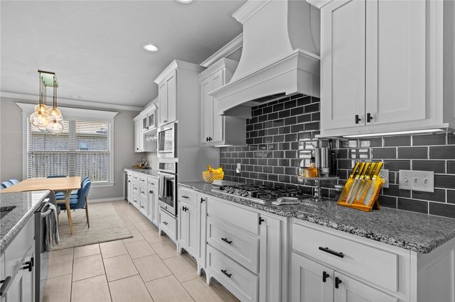 801 Bellmara Circle, Cave Springs, AR 72718