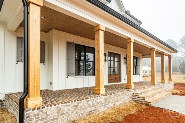 1991 Moores Ford Road, Bogart, GA 30622