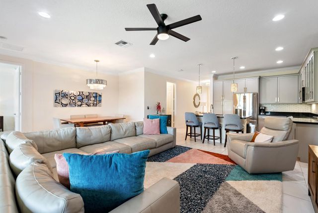 13809 Imperial Topaz Trail, Delray Beach, FL 33446