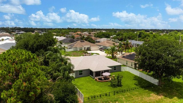 4025 SW Kadlic Street, Port St. Lucie, FL 34953