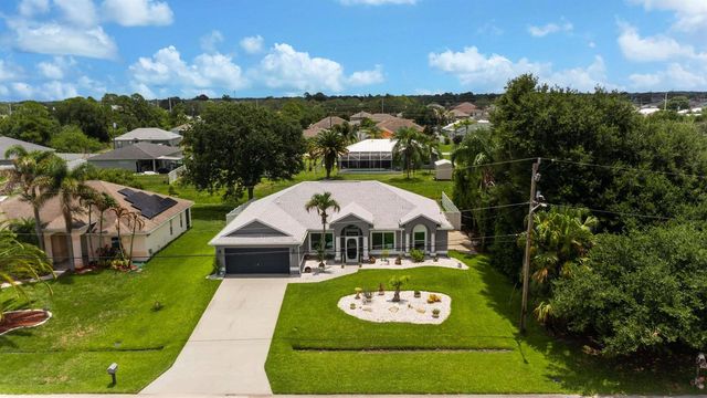 4025 SW Kadlic Street, Port St. Lucie, FL 34953