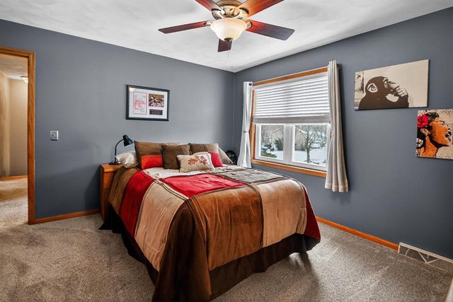 1604 Rustic Drive, Sun Prairie, WI 53590