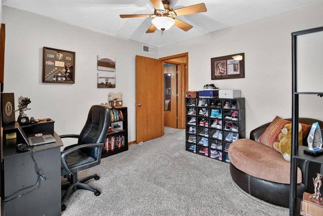 1604 Rustic Drive, Sun Prairie, WI 53590