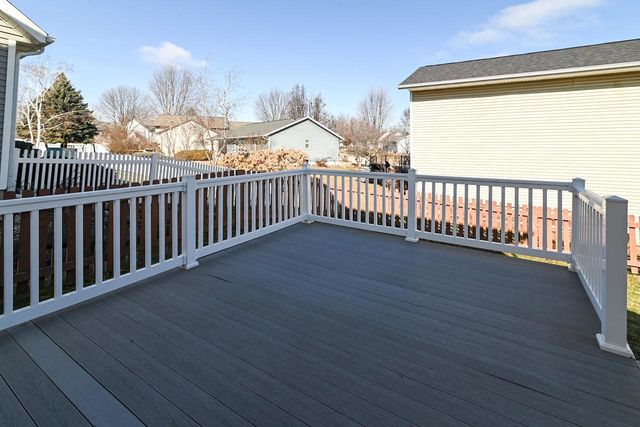 1604 Rustic Drive, Sun Prairie, WI 53590