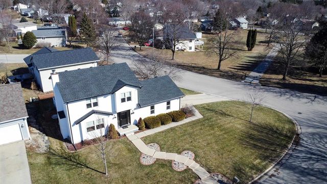 1604 Rustic Drive, Sun Prairie, WI 53590