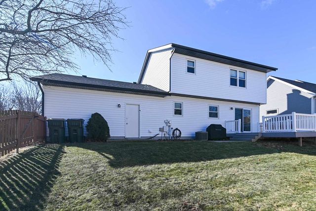 1604 Rustic Drive, Sun Prairie, WI 53590